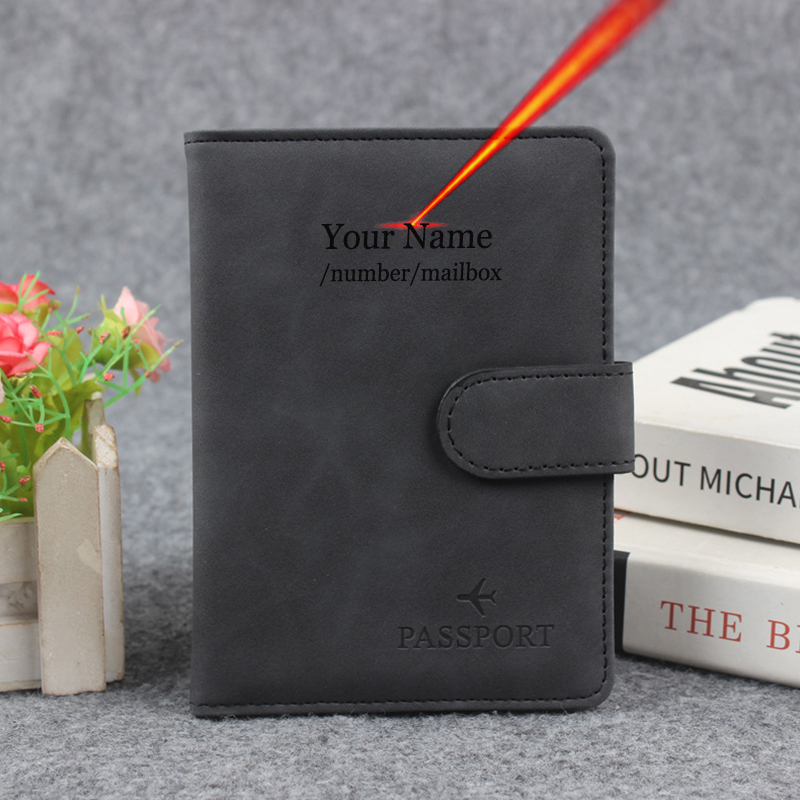 Funda para pasaporte con botón - Men Accessories Name reseña y precio