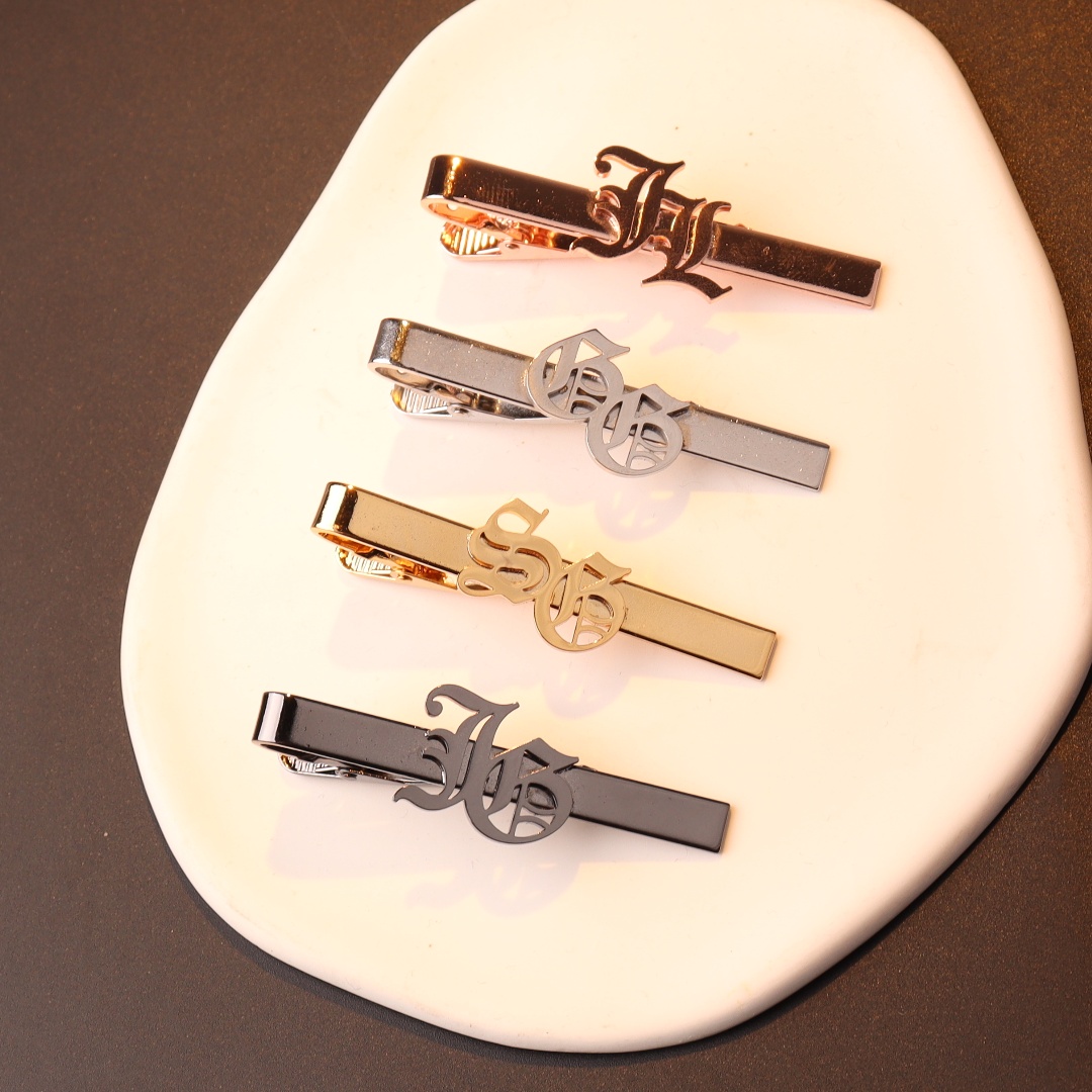 Clip de corbata con iniciales  - Men Accessories Name reseña y precio